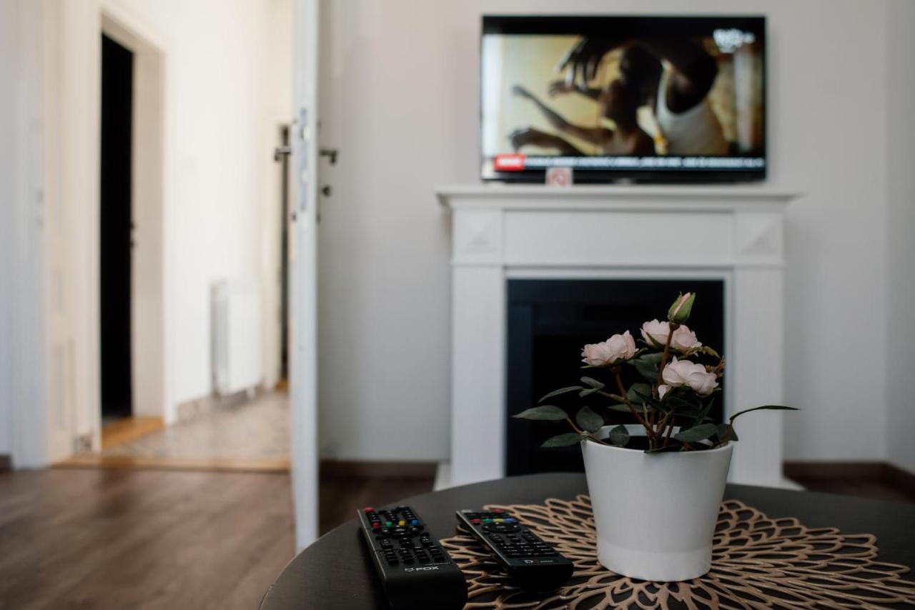 Spring Rustik Apartment Cacak Ngoại thất bức ảnh